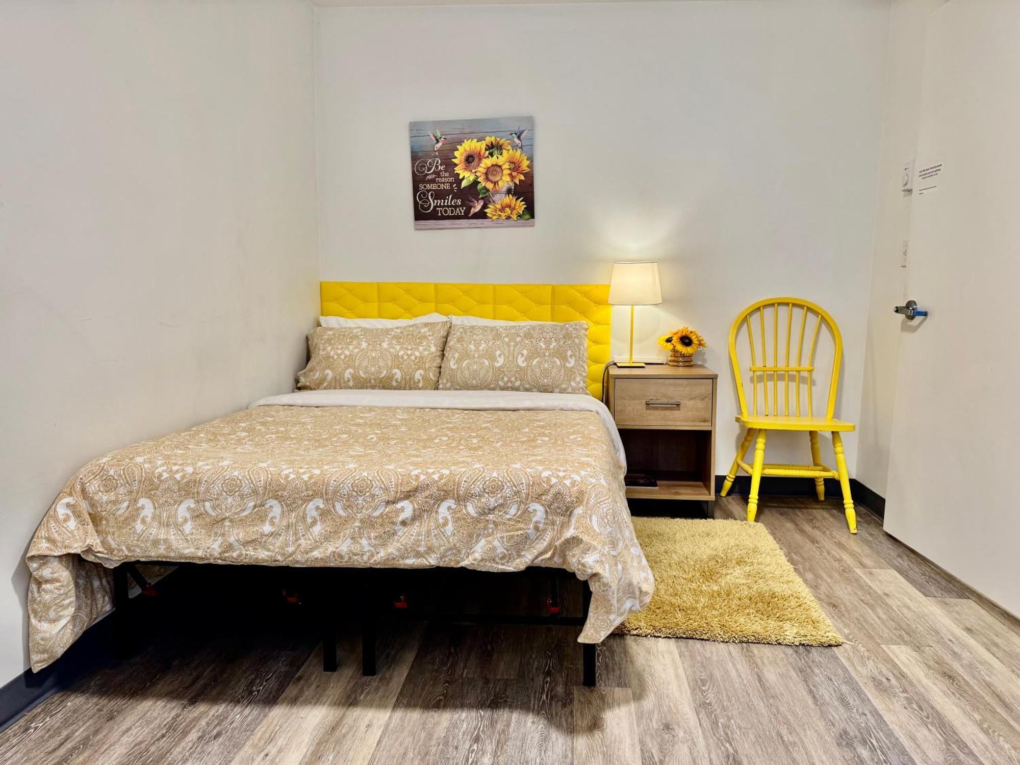 Private Room With Shared Bathroom On The 1St Floor 10 Minutes Walk To University Of Washington Seattle Bagian luar foto