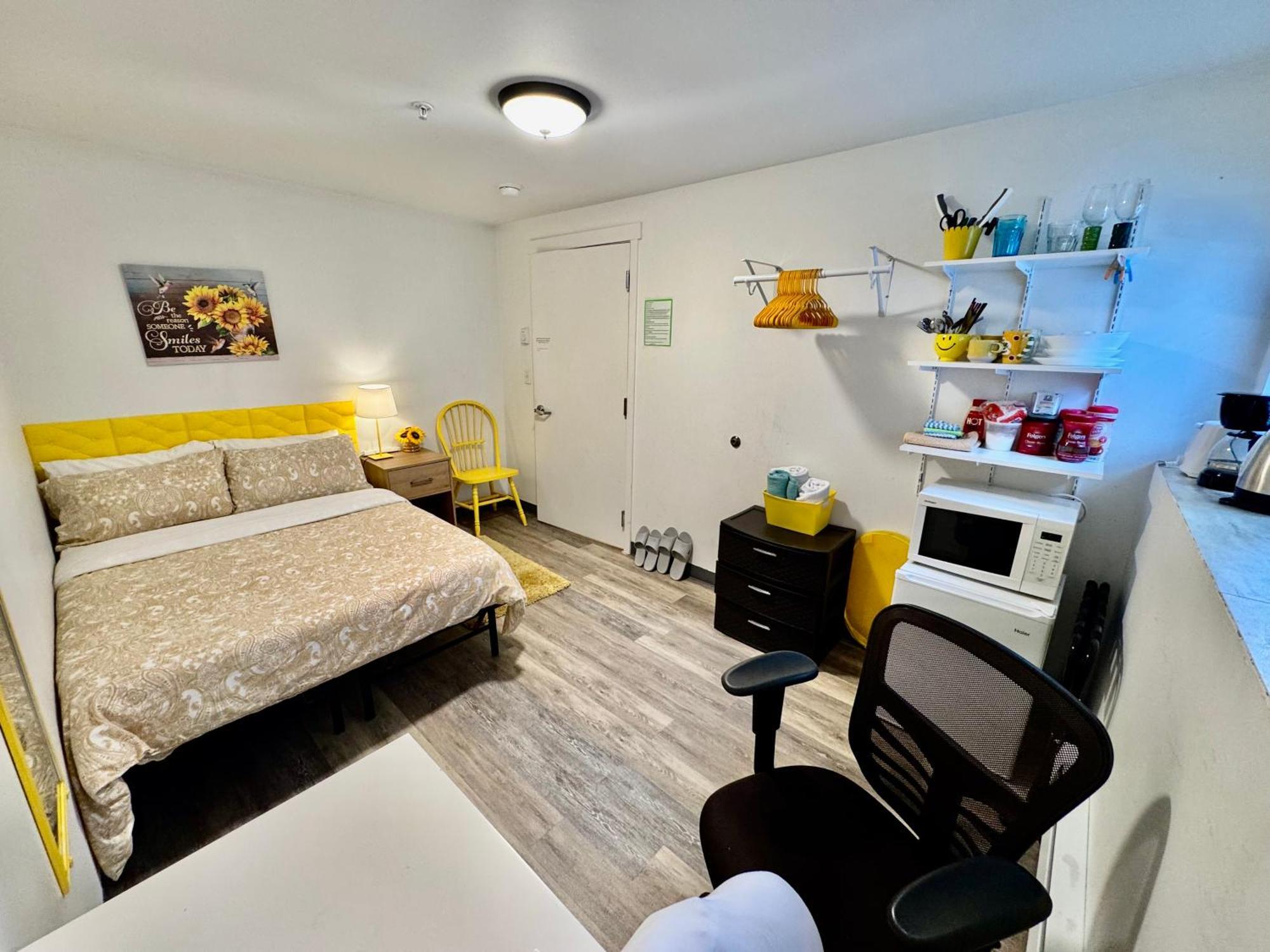 Private Room With Shared Bathroom On The 1St Floor 10 Minutes Walk To University Of Washington Seattle Bagian luar foto